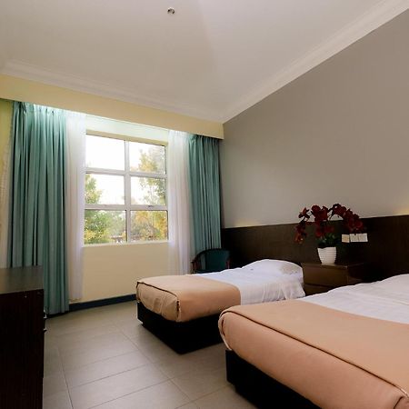ALH Continental Resort Karak Exterior foto